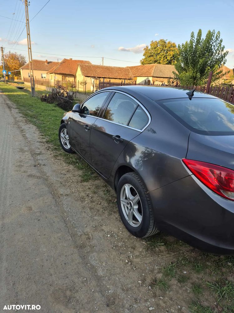 Opel Insignia 2.0 CDTI - 1