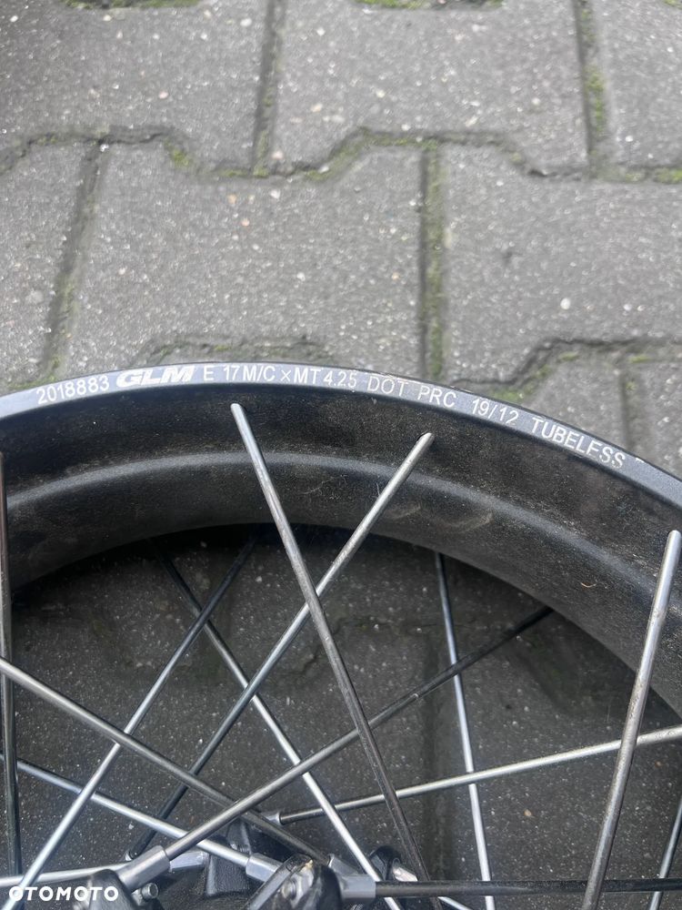 Felga tylna Triumph Tiger 900 - 2