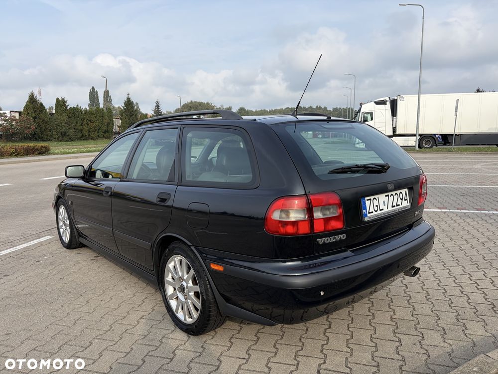 Volvo V40 - 4