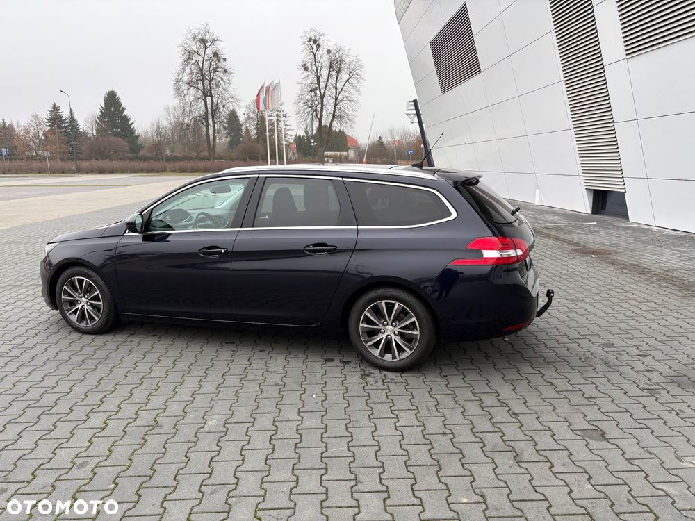 Peugeot 308 1.6 BlueHDi Business Line S&S - 11