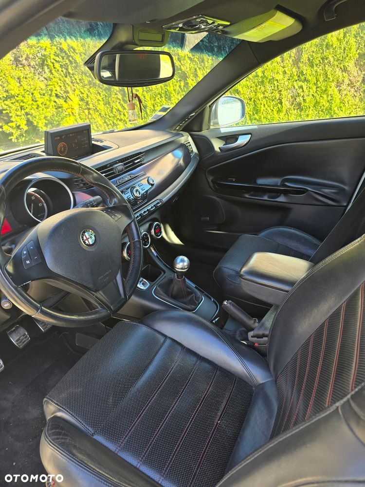 Alfa Romeo Giulietta 2.0 JTDM 16V Turismo - 15