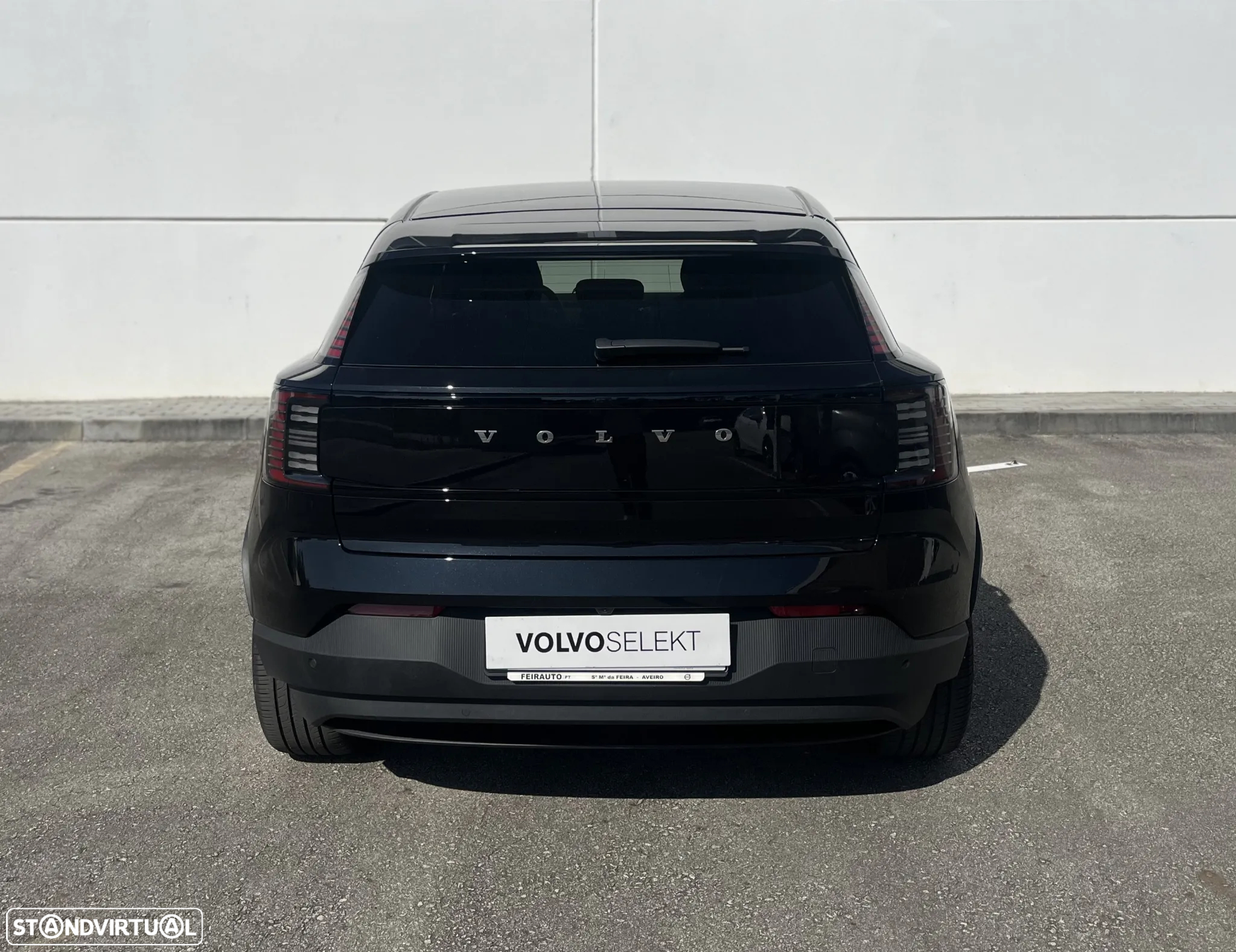 Volvo EX30 69 kWh Single Motor Extended Range Plus - 9
