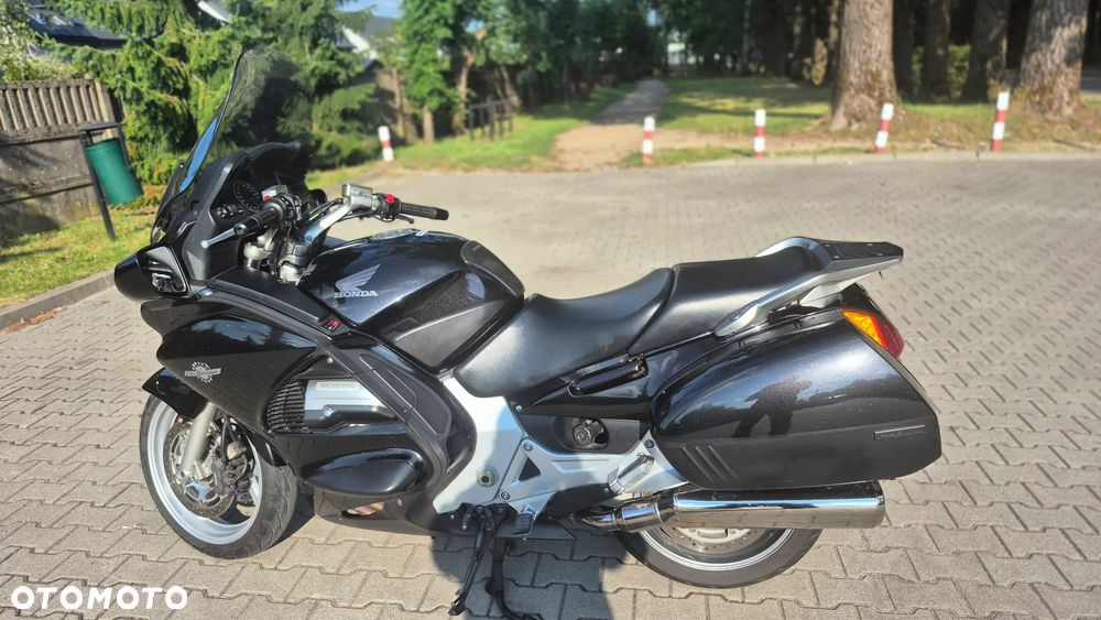 Honda ST - 2