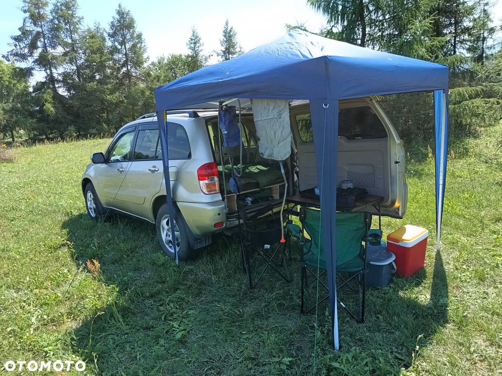 Toyota RAV4 - 5