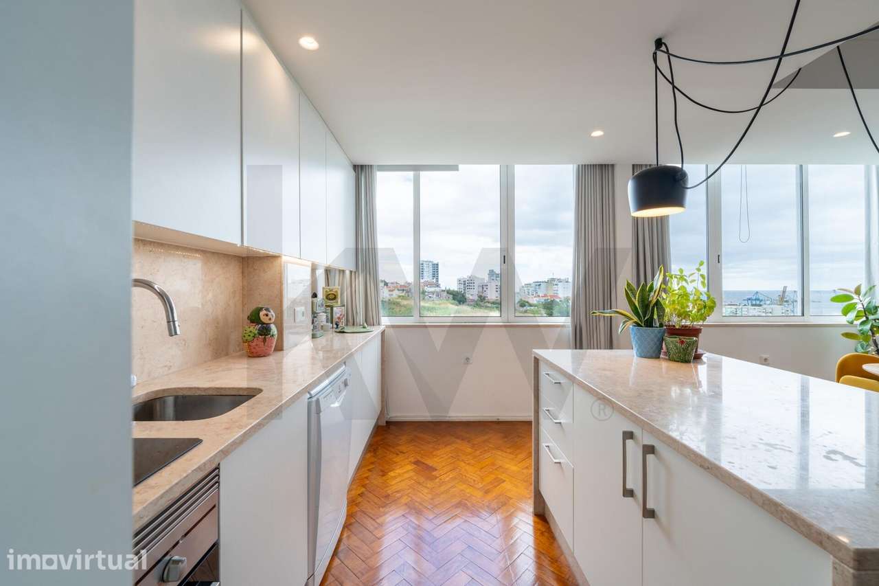 Apartamento T2 Penha de França | Vista Rio, Varanda e Open Space - Grande imagem: 2/25