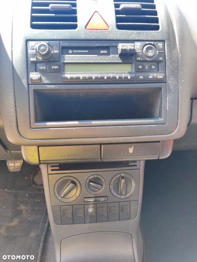 Volkswagen Polo - 13