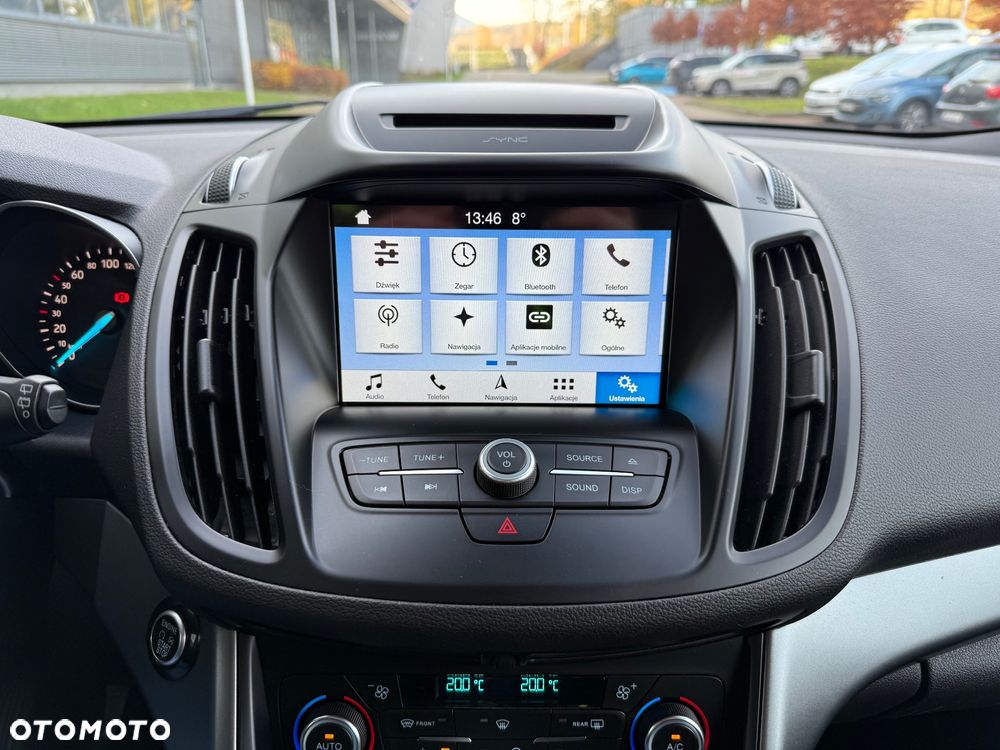 Ford Kuga 1.5 EcoBoost 2x4 Titanium - 16