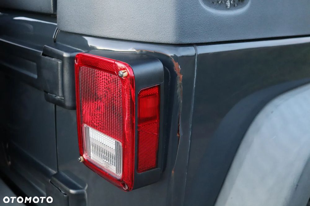 Jeep Wrangler - 39