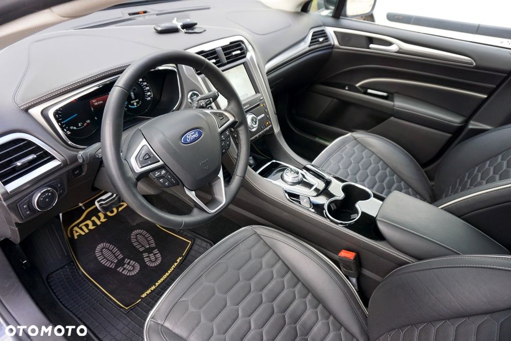 Ford Mondeo 2.0 EcoBlue Vignale Plus - 25