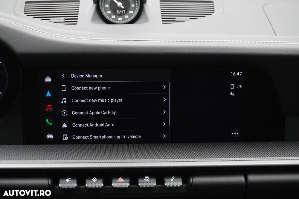 Porsche 911 Carrera 4 PDK - 37