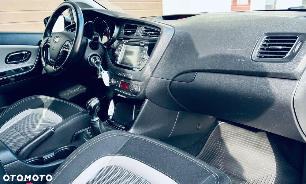 Kia Ceed 1.6 GDI Edition 7 - 21