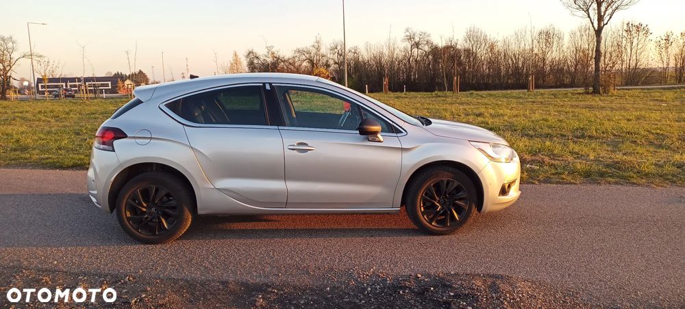 Citroën DS4 2.0 HDi SportChic - 3