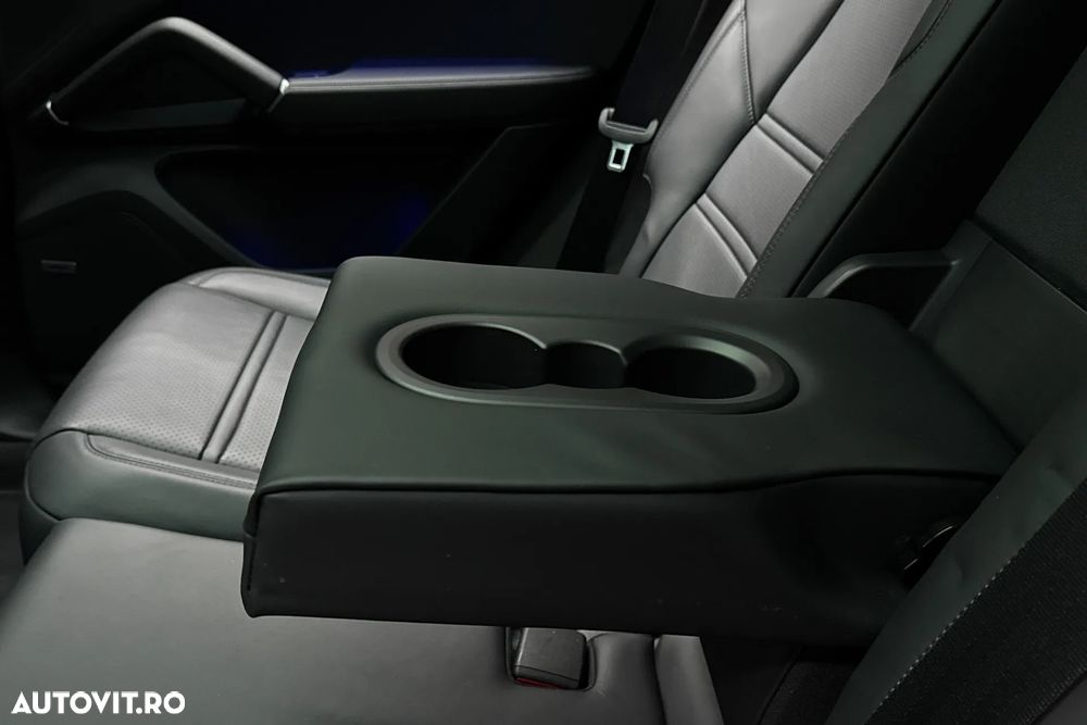 Porsche Cayenne Coupe E-Hybrid Tiptronic S Platinum Edition - 16