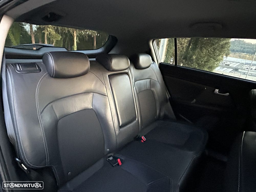 Kia Sportage 1.7 CRDI ISG TX - 10