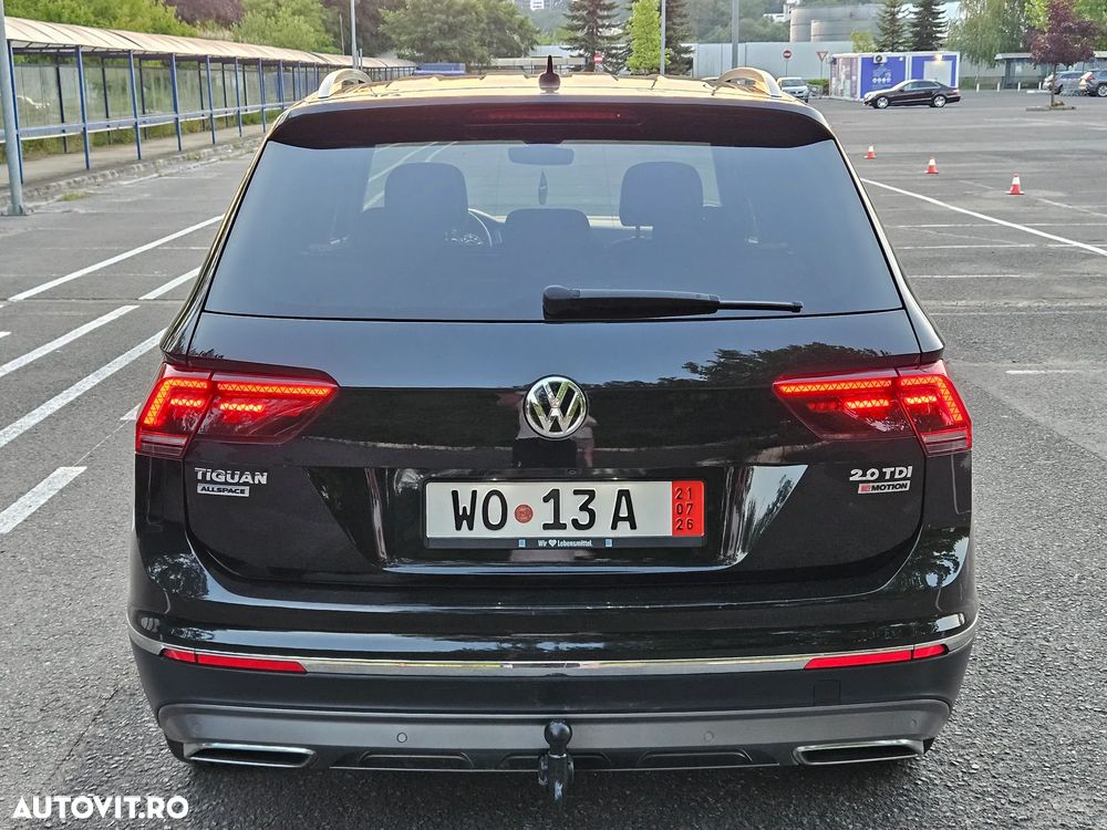 Volkswagen Tiguan - 10