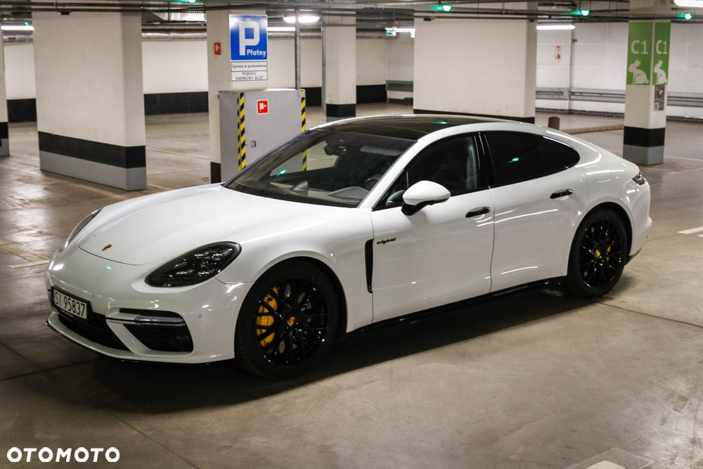 Porsche Panamera Turbo S E-Hybrid - 2