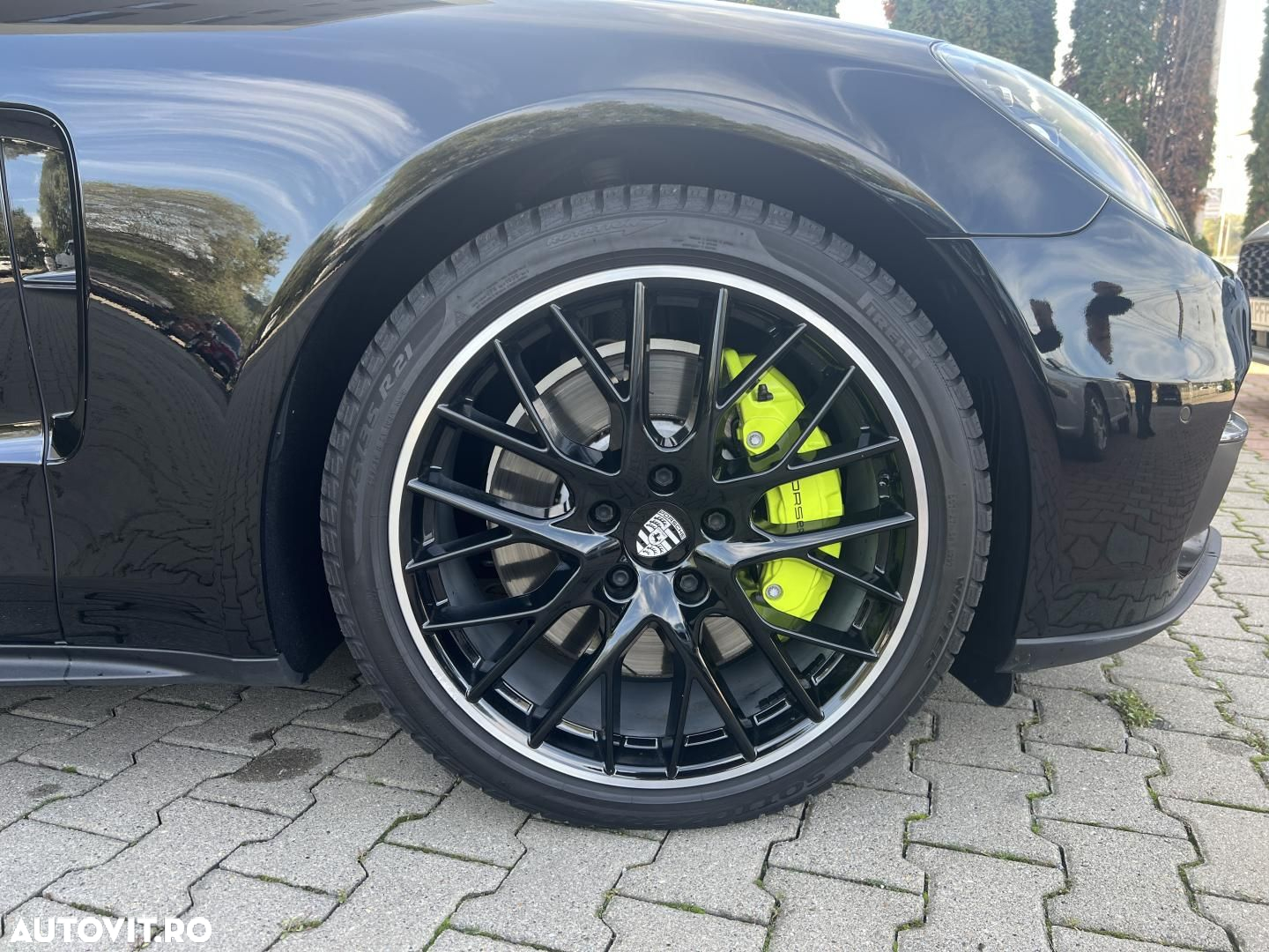 Porsche Panamera 4 E-Hybrid - 7