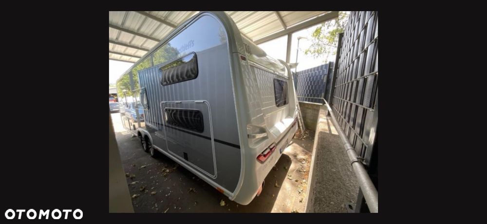 Dethleffs 650 FMK Camper Snow - 2