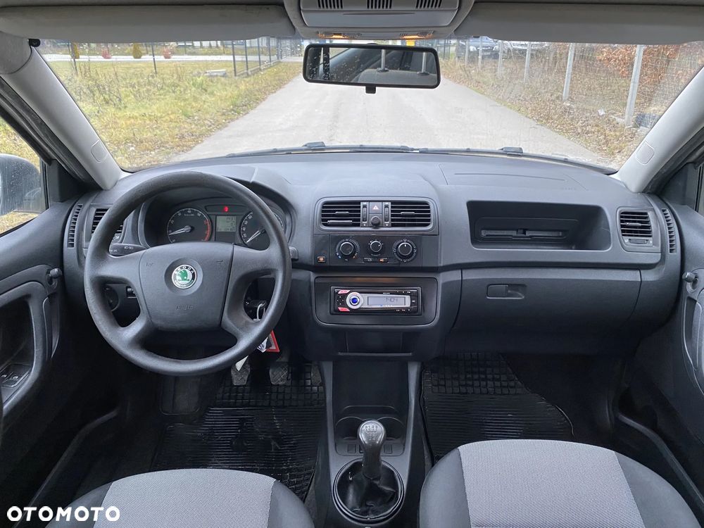 Skoda Fabia 1.4 16V Comfort - 18