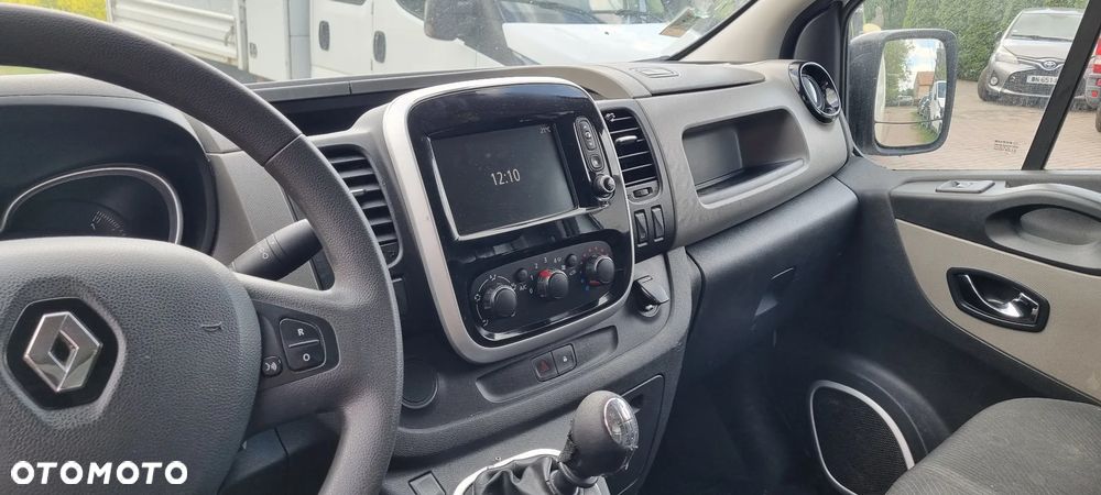 Renault Trafic - 8