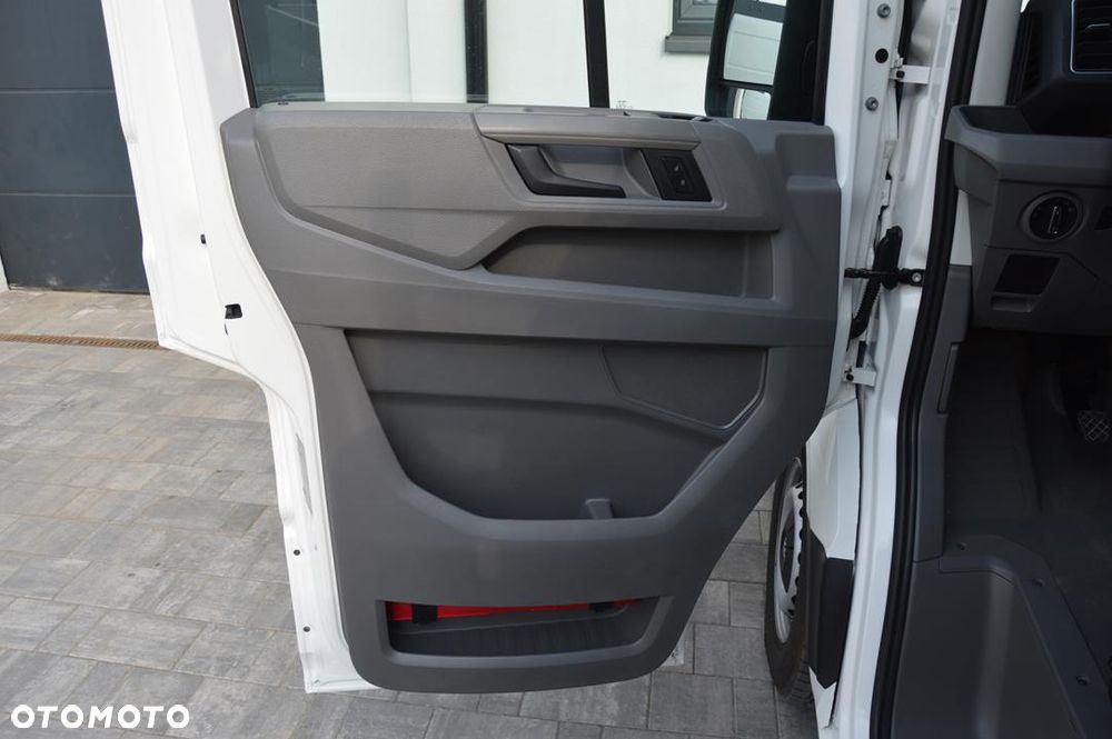 Volkswagen Crafter - 28