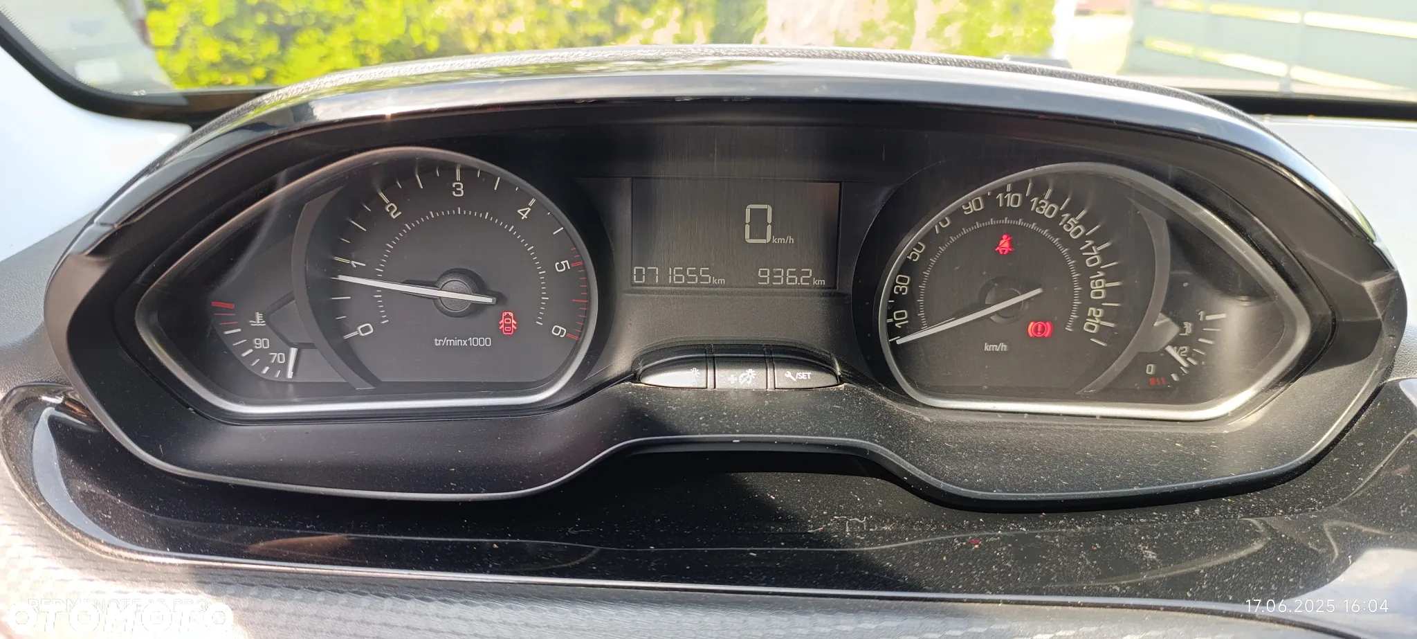 Peugeot 2008 1.5 BlueHDi Style - 6