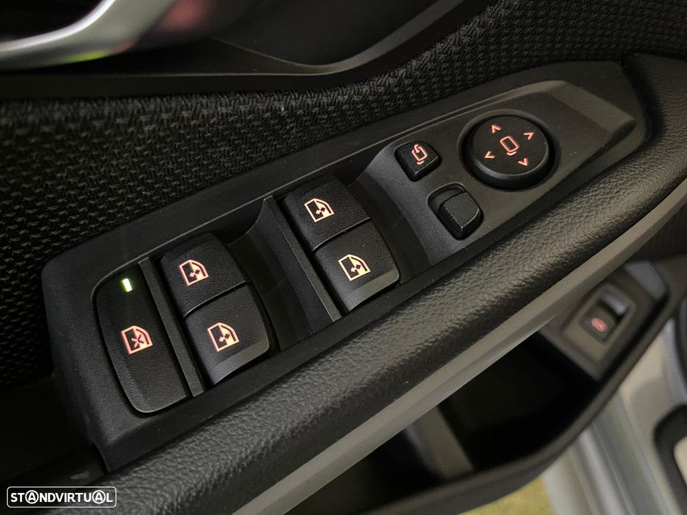 BMW 320 e Corporate Edition Auto - 33