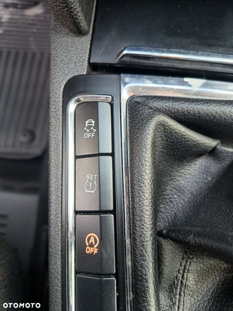 Skoda Superb 1.6 TDI GreenLine - 35