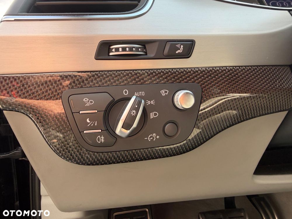 Audi SQ7 - 25