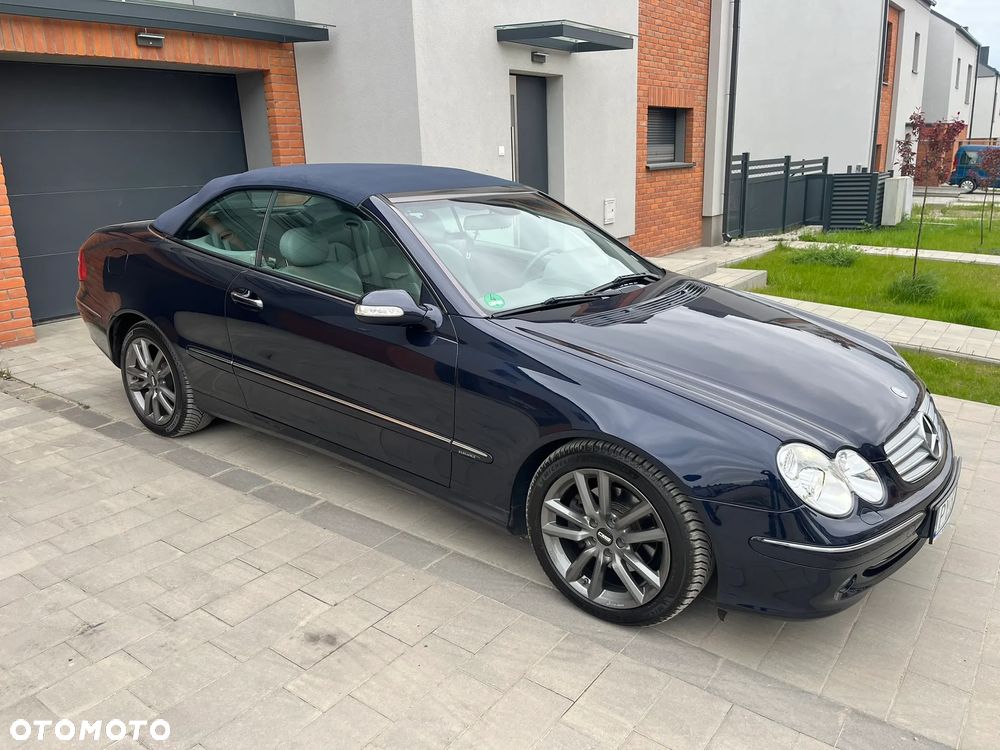 Mercedes-Benz CLK - 8