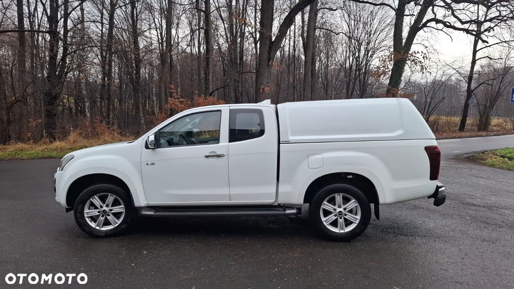 Isuzu D-Max 1.9 DC LS+ - 6
