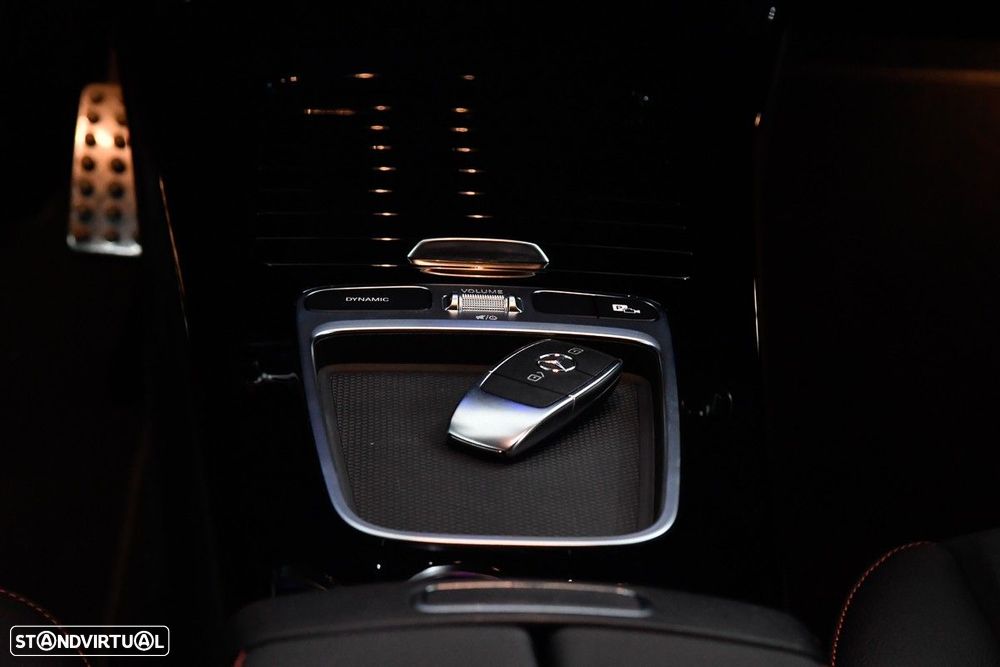 Mercedes-Benz A 200 AMG Line Aut. - 22