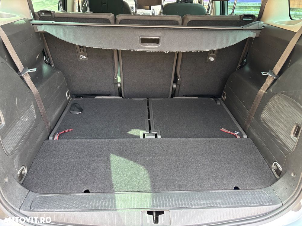 Opel Zafira - 8