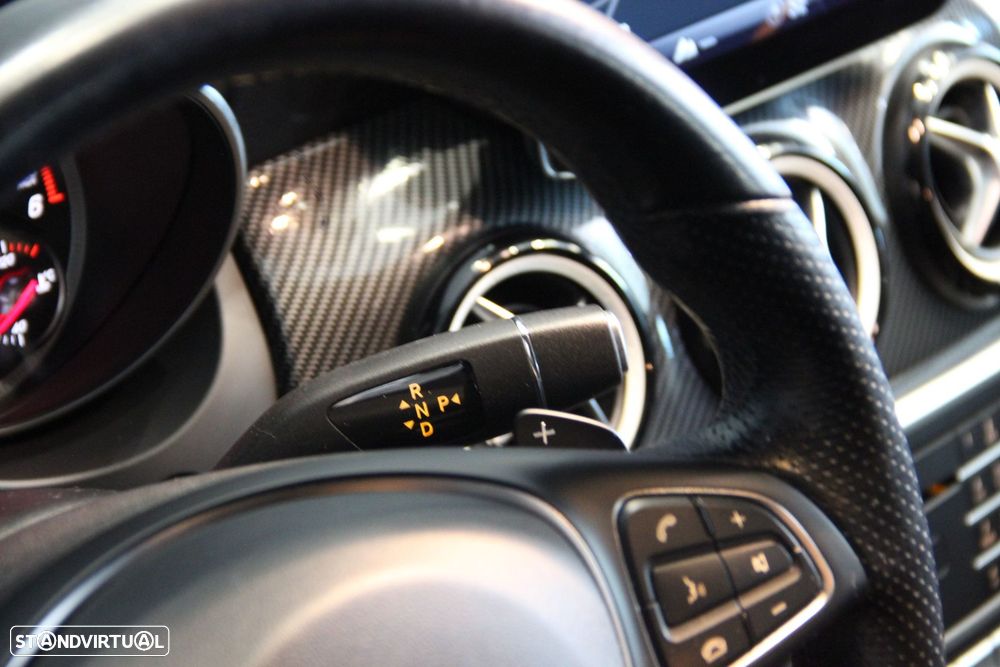 Mercedes-Benz GLA 220 d AMG Line - 15