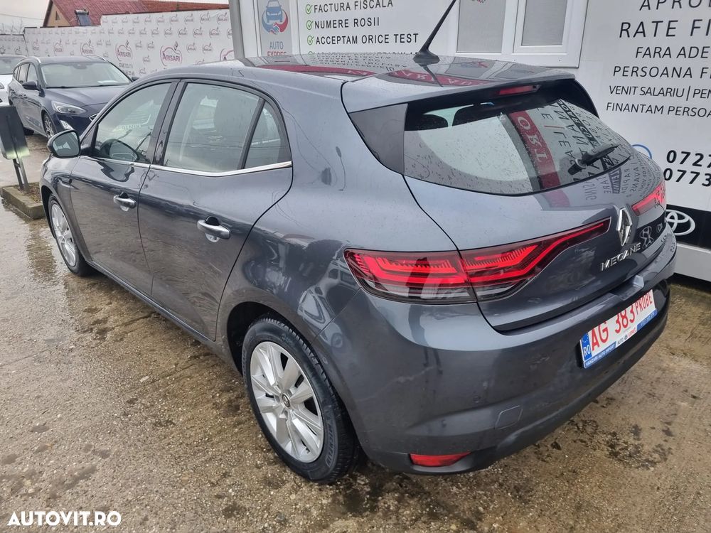 Renault Megane Blue dCi 116 EDC Intens - 8