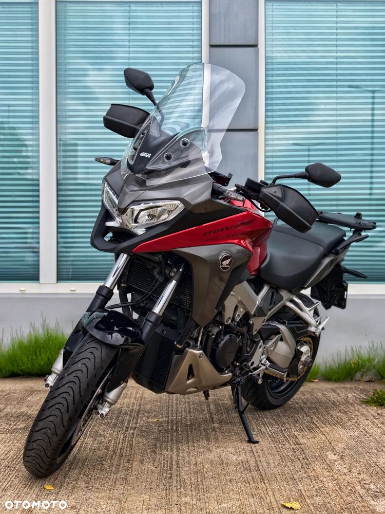Honda VFR - 1