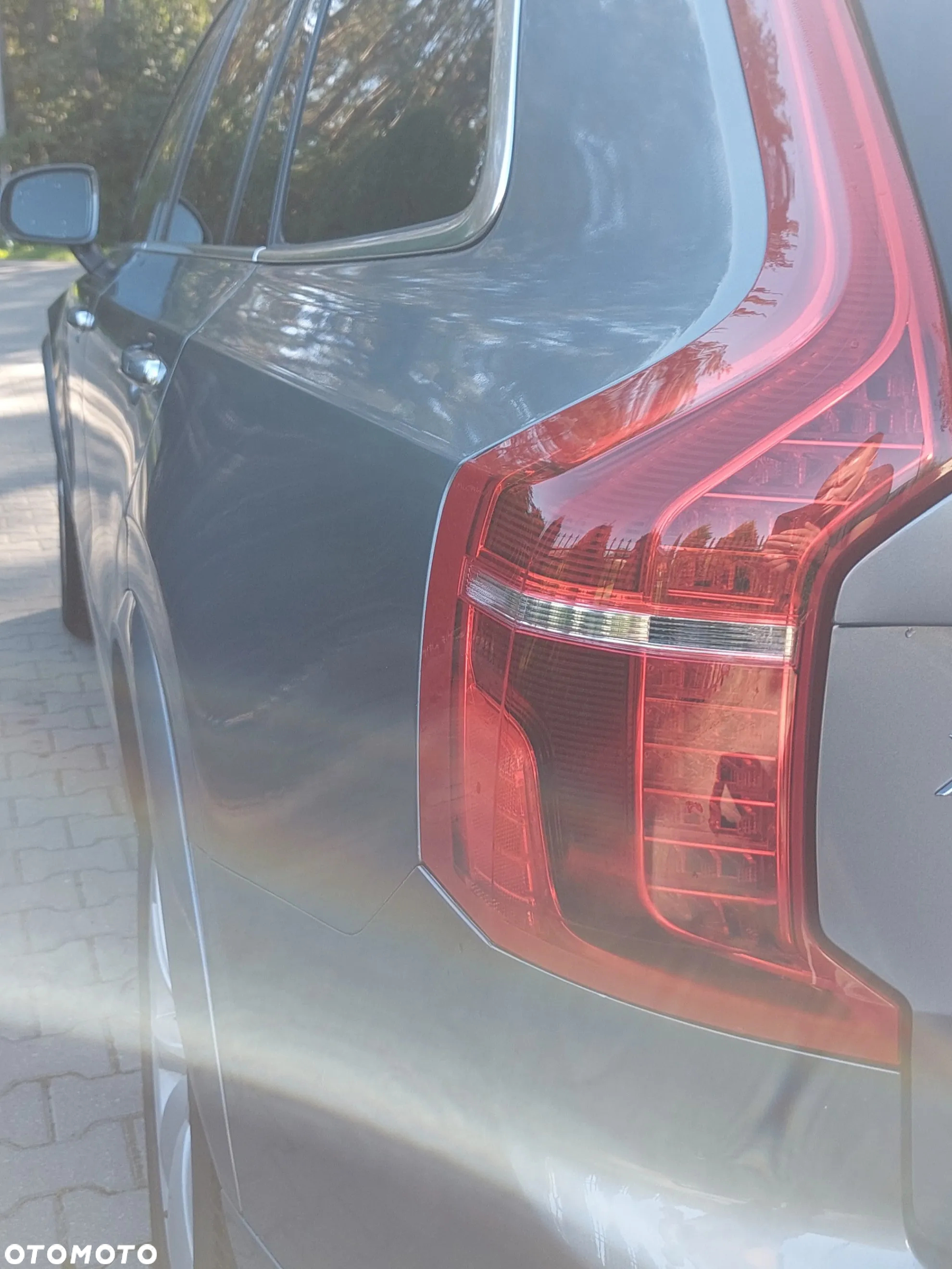 Volvo XC 90 - 26