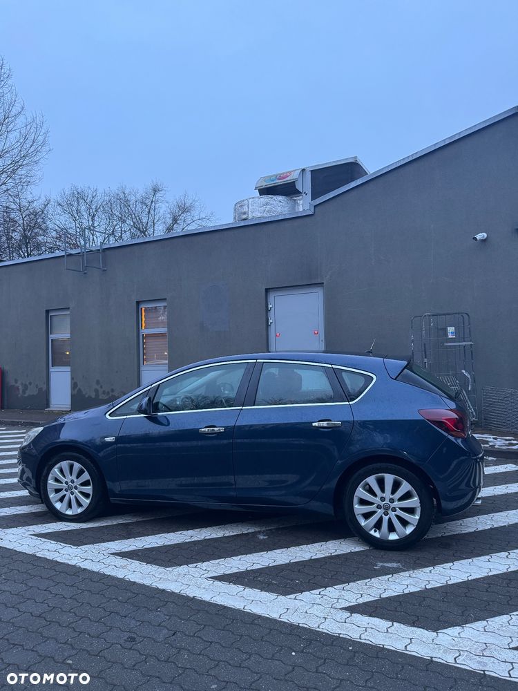 Opel Astra 1.4 Turbo - 1