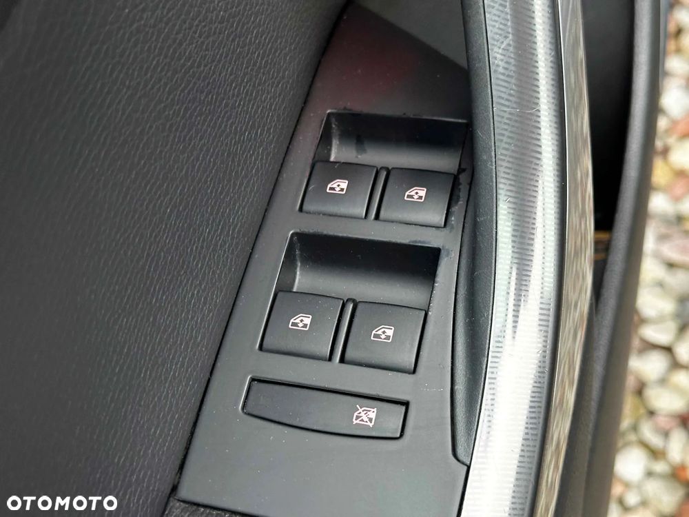 Opel Astra 1.4 T Cosmo - 23