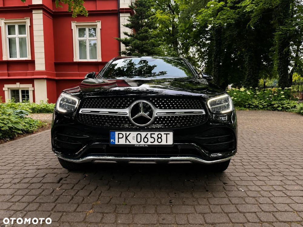 Mercedes-Benz GLC - 27