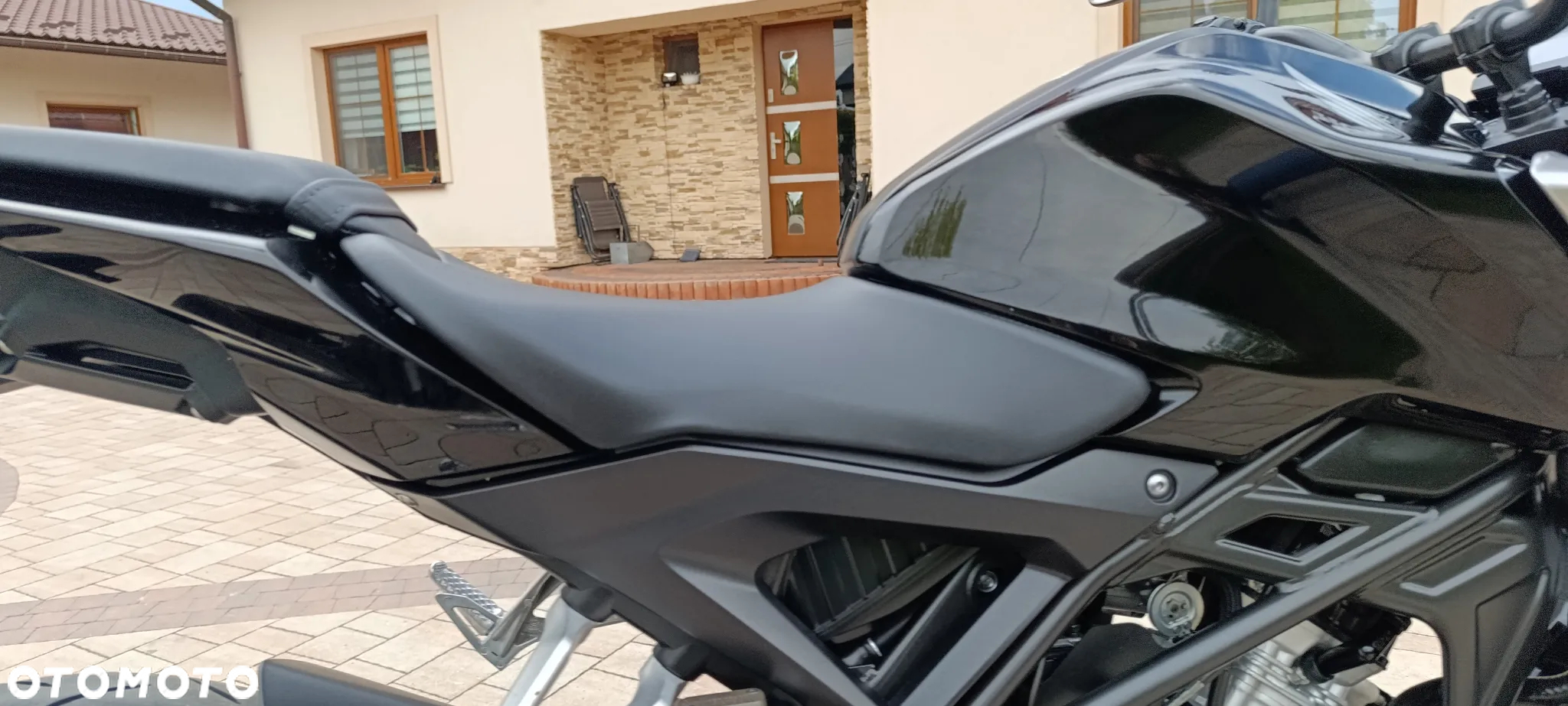 Honda CB - 25