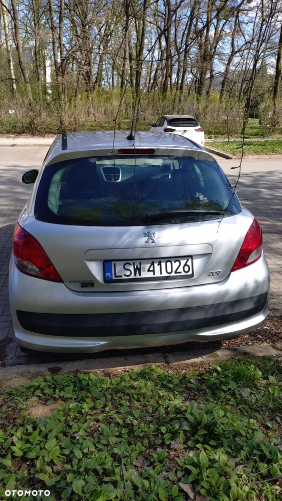 Peugeot 207 1.4 HDi Trendy - 4