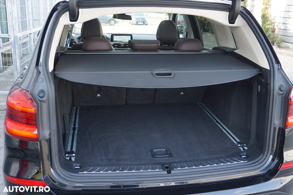 BMW X3 xDrive20d Aut. Luxury Line - 11