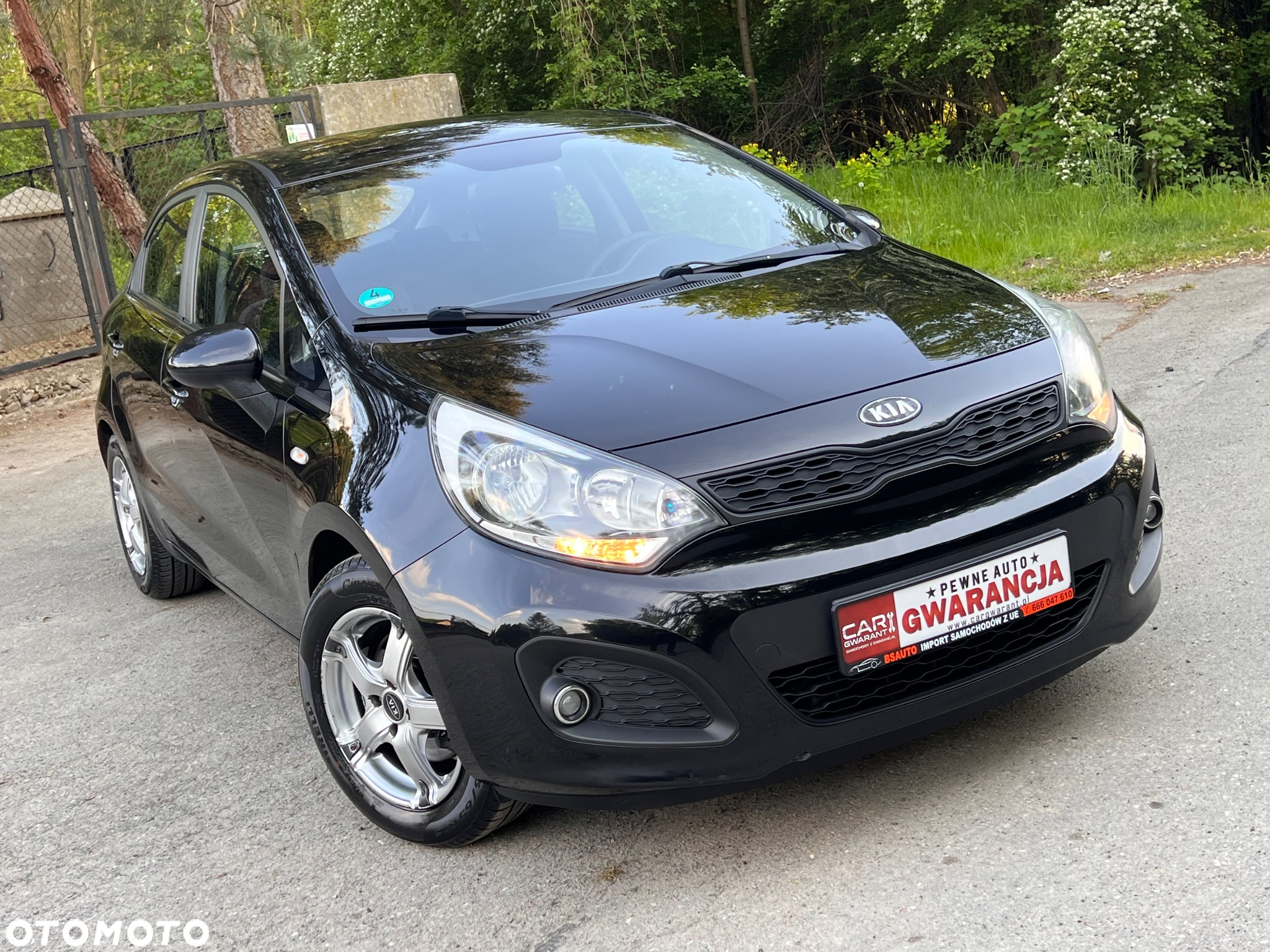 Kia Rio 1.4 L - 10