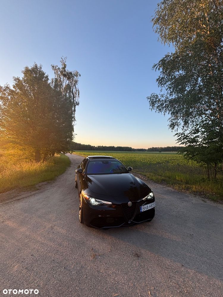 Alfa Romeo Giulia 2.0 Turbo Estrema Q4 - 1