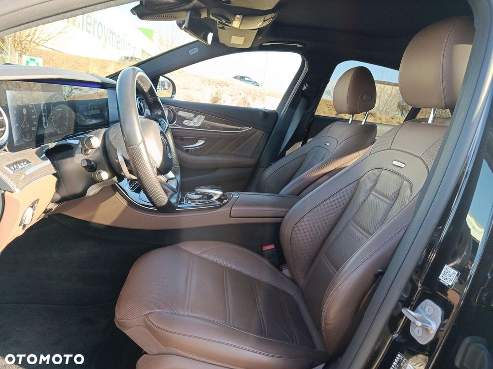 Mercedes-Benz Klasa E 43 AMG 4-Matic - 15