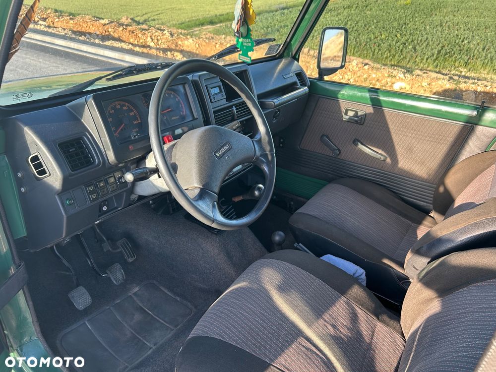 Suzuki Samurai - 8