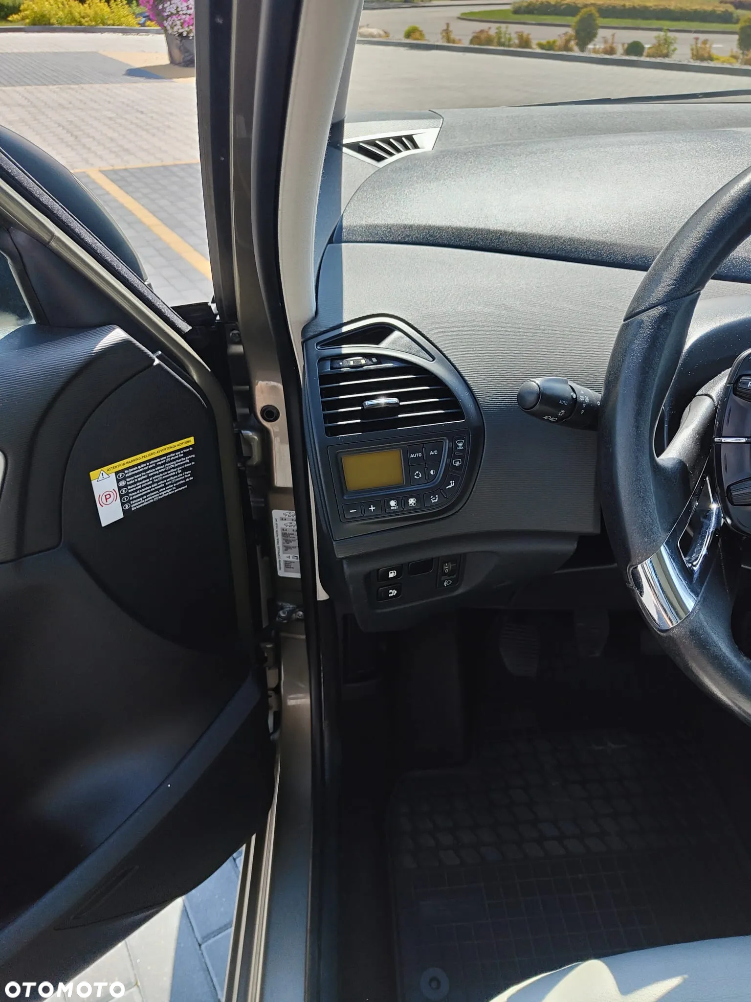 Citroën C4 Picasso - 22