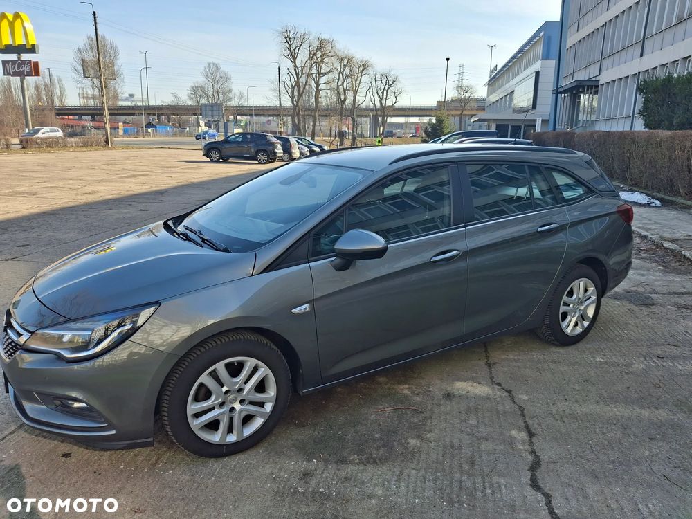 Opel Astra 1.4 T Enjoy - 2