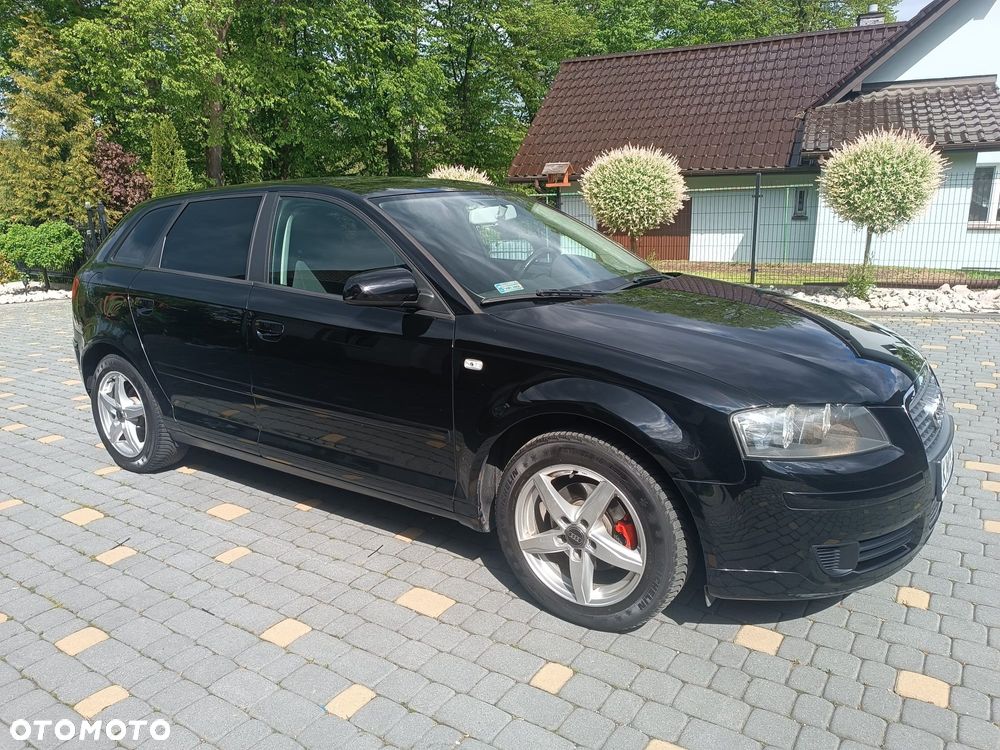 Audi A3 Sportback 1.6 Attraction - 3